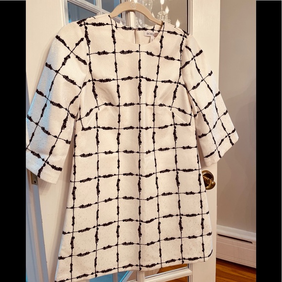 BCBG 3/4 sleeve shift dress in black/white check - Picture 2 of 4